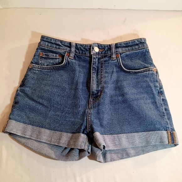 Weekday Denim Roll-up  Shorts sz 34 - Picture 10 of 11